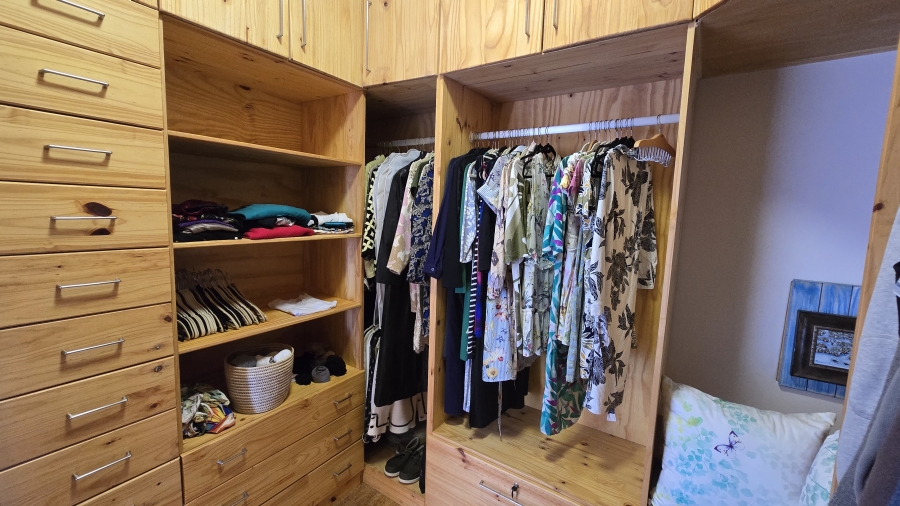 To Let 2 Bedroom Property for Rent in Port Owen Western Cape